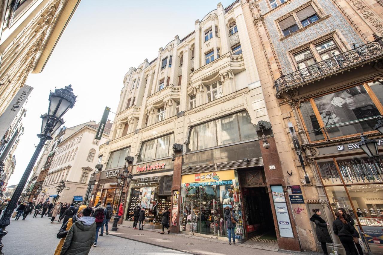 Vintage Elegance Mostcentralapt !Vaci Street! Budapest Luaran gambar